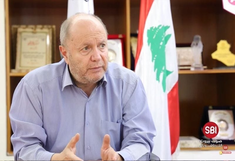 العمال في عيدهم يئنون.. وهذا ما كشفه الأسمر لصوت بيروت حول الزيادات على الأجور!