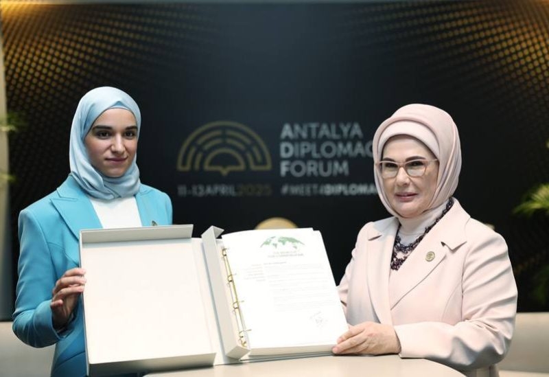 أمينة أردوغان تلتقي بعقيلة الرئيس السوري أحمد الشرع.. وهذا ما تم بحثه