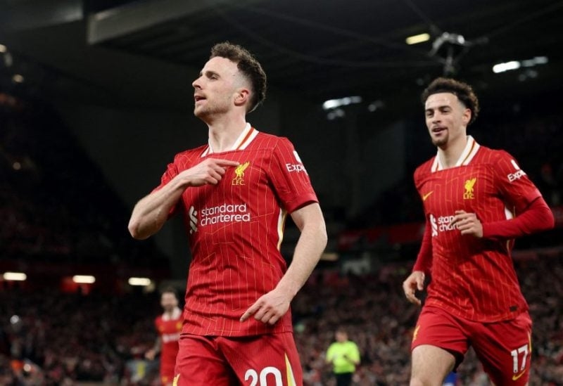 ليفربول يعلن تعاقده مع المدافع الإيطالي ليوني من بارما