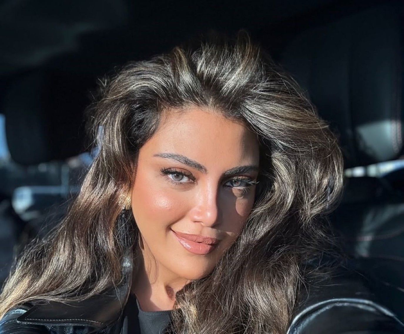 ريهام حجاج تروج لمسلسلها أثينا: مهم ومحترم