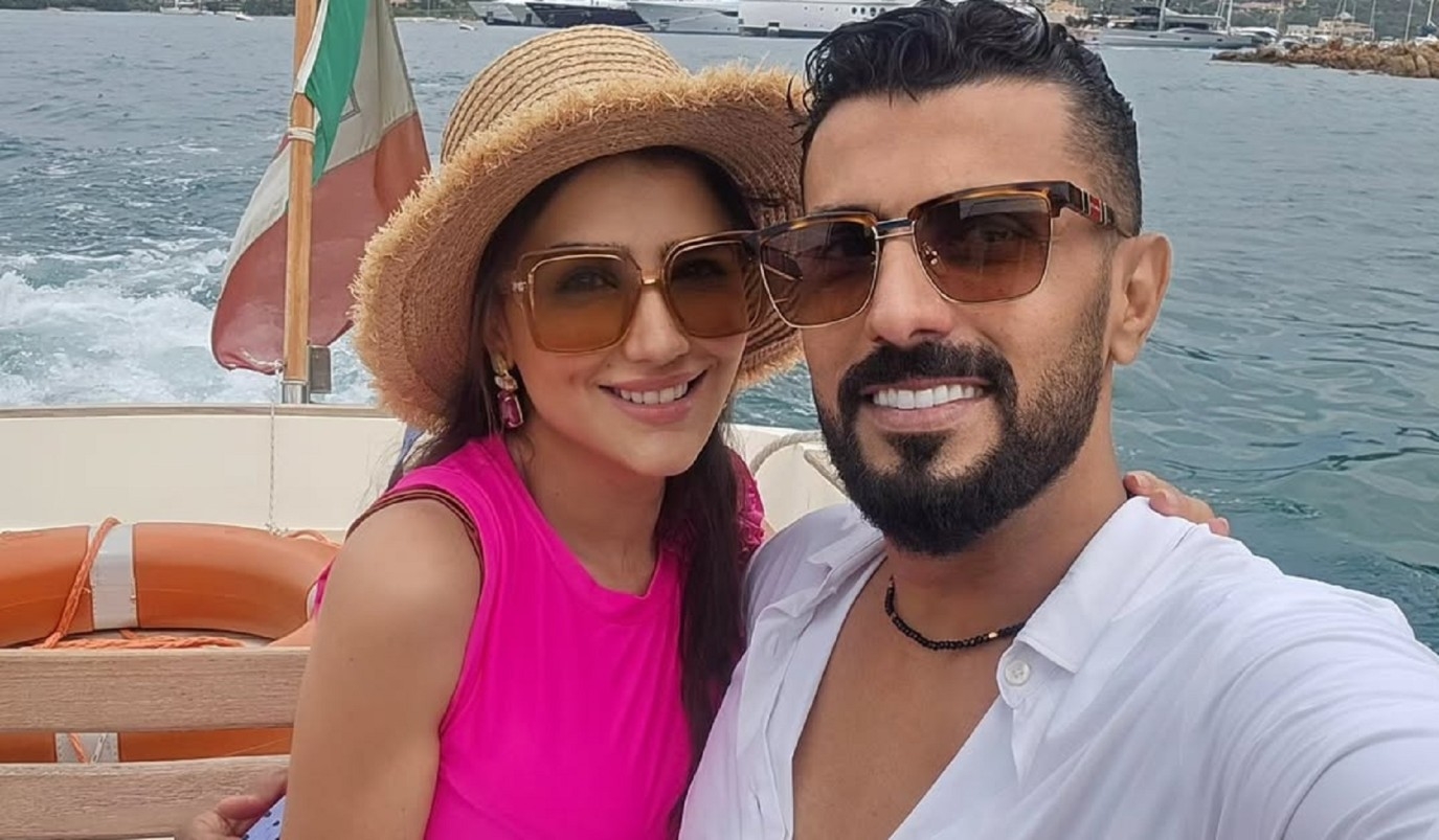 مي عمر تستعيد أجمل اللحظات الرومانسية برفقة زوجها