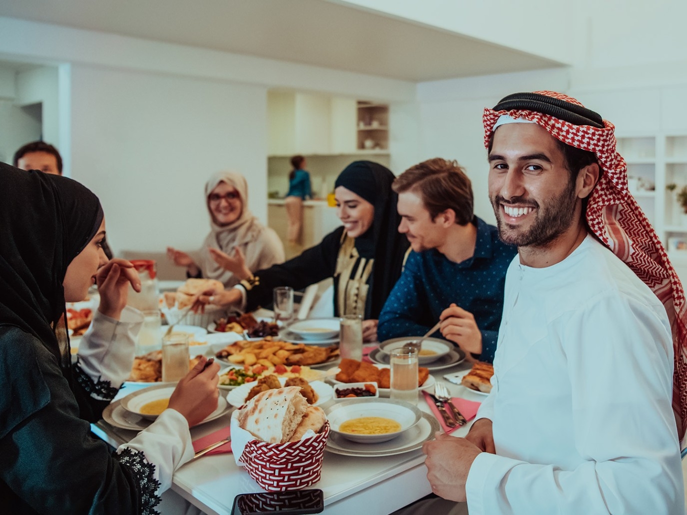 كيف تحافظين على مناعتك قوية خلال تجمعات عيد الفطر؟