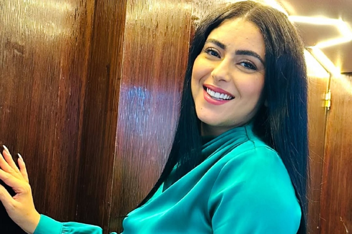 نهى عابدين تكشف أسباب اعتزالها في بدايتها الفنية