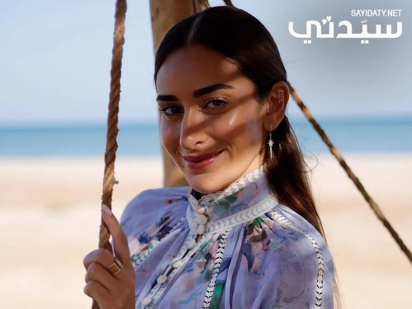 أمينة خليل تبكي على الهواء والسبب طفل مسلسل لام شمسية