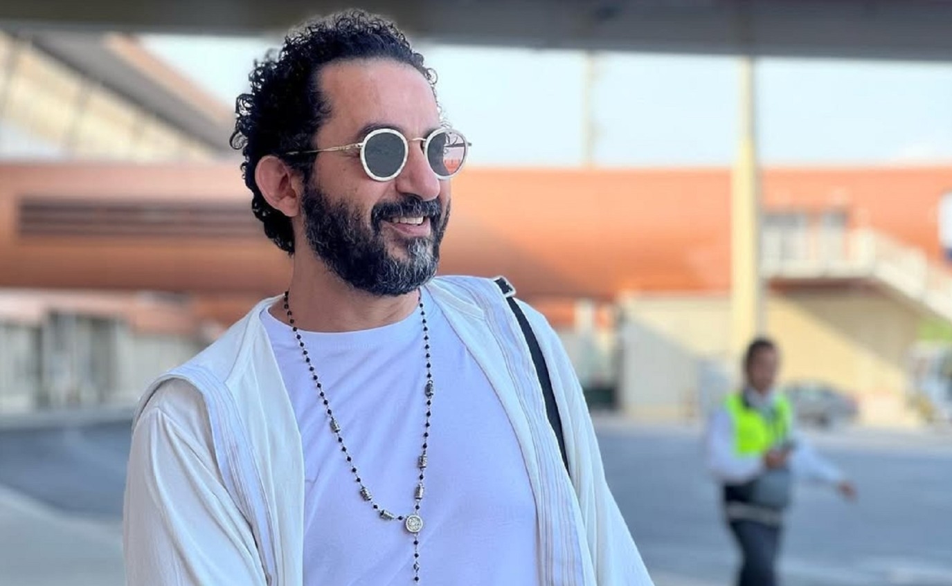 أحمد حلمي يهدي تكريمه في مهرجان مالمو لهؤلاء النساء