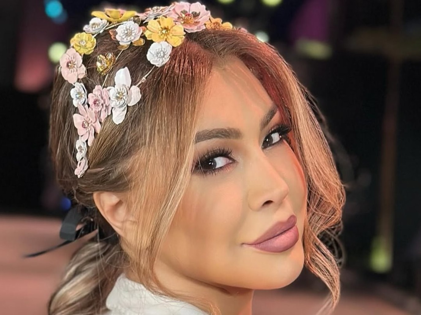 بالصور.. النجمات يتألقن بأجمل صيحات الجمال في أحدث إطلالاتهن