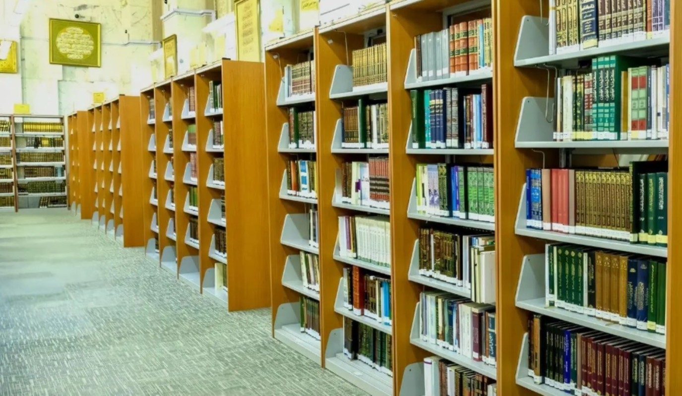 حزمة مسارات نوعية لإثراء تجربة ضيوف الرحمن بعدة لغات في مكتبة الحرم بموسم حج 2025
