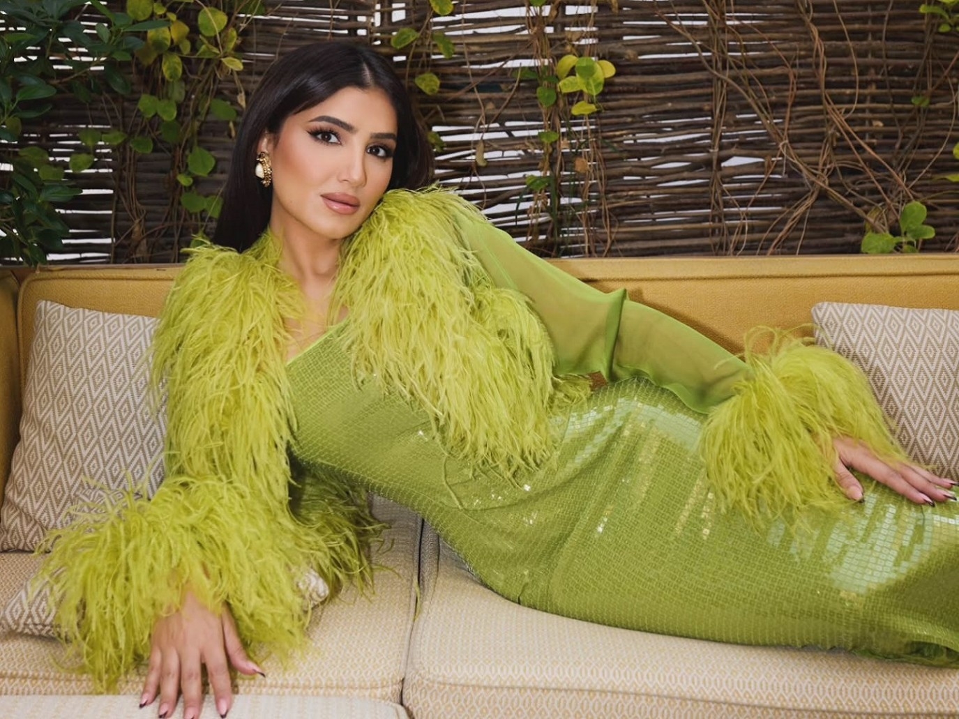 سر اعتذار مي عمر عن فيلم طه الغريب مع حسن الرداد