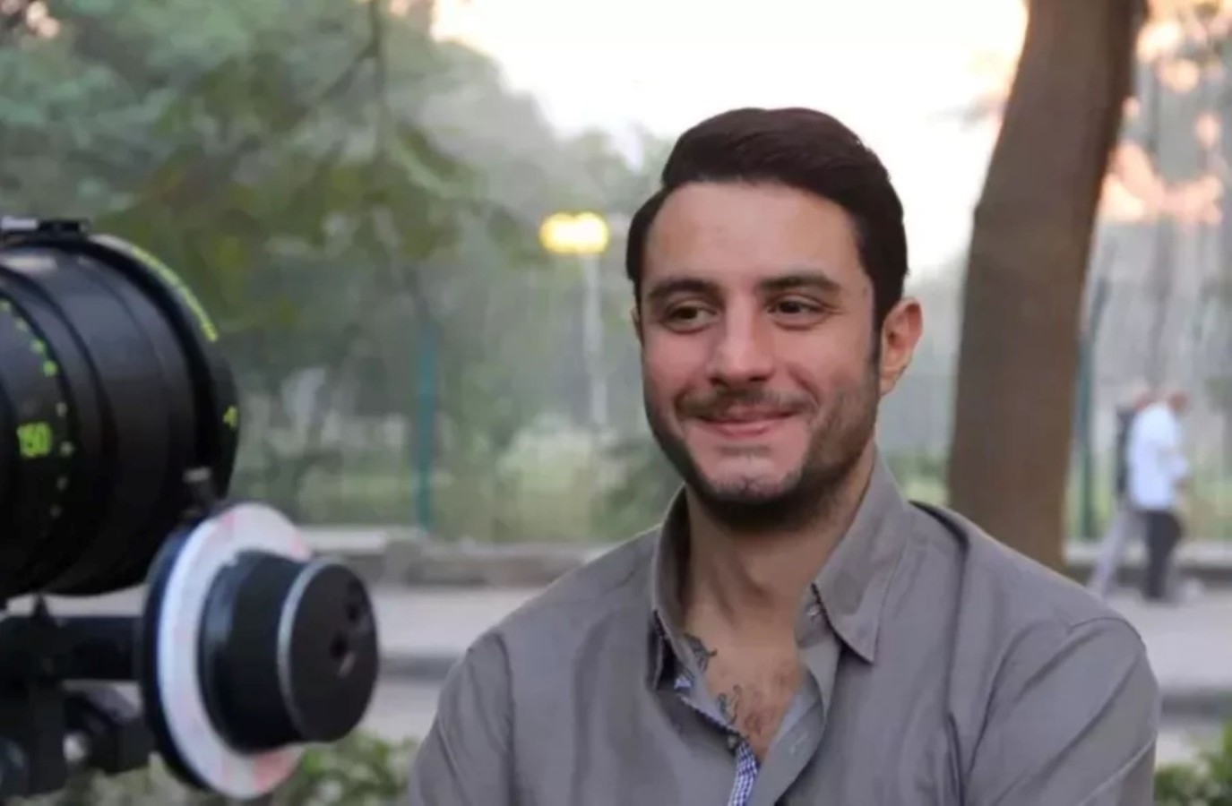أحمد الفيشاوي يشوق جمهوره لعمل فني جديد