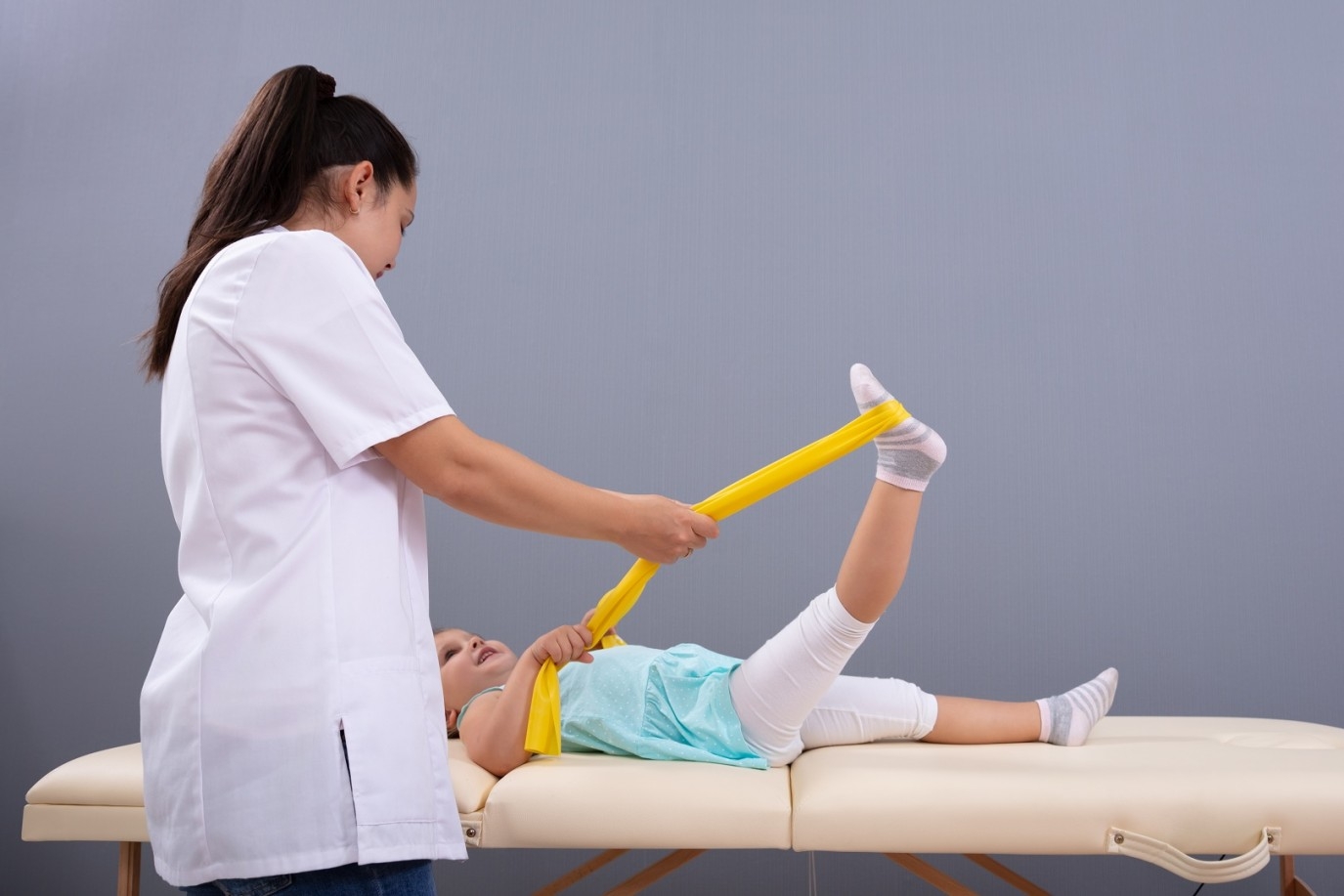 علامات مبكرة تشير إلى تقزم الأطفال.. إحداها صعوبة التركيز