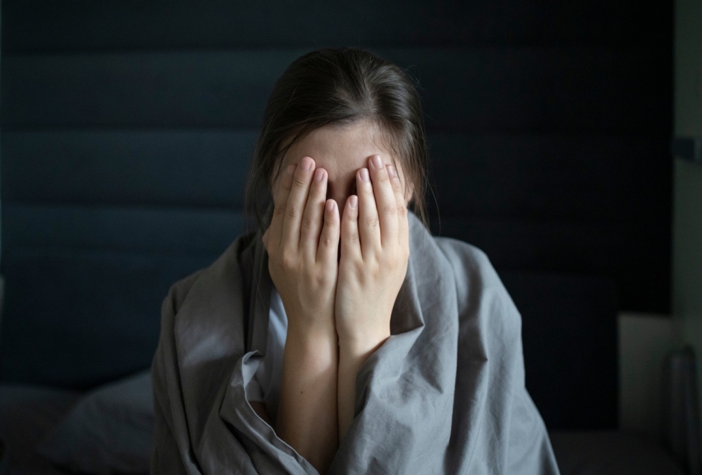 أكثر أعراض سن اليأس انتشاراً وكيفية التعامل معها
