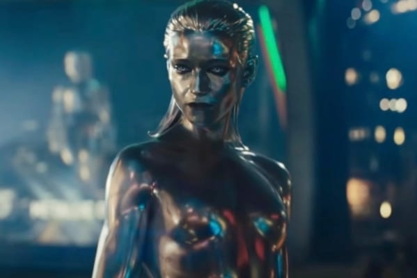 Julia Garner Responds To Silver Surfer Backlash In 'The Fantastic Four: First Steps'