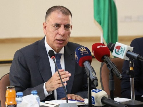 وزير الداخلية: الجيش العربي نموذج في الردع والسلام والتنمية