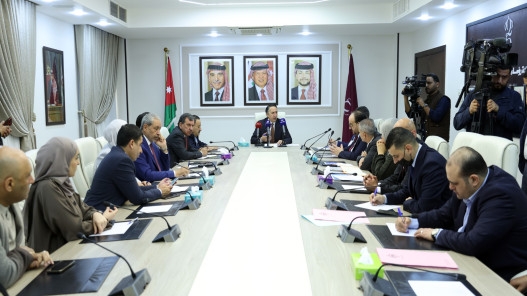 لجنة العمل النيابية تطالب بتثبيت عمال شراء الخدمات في قطاع المياه