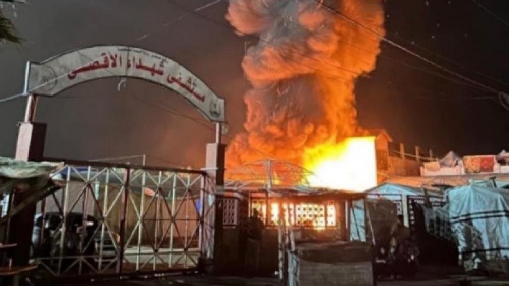 'الحكومي بغزة': الاحتلال يقصف مستشفى شهداء الأقصى للمرة الـ11 منذ بدء الحرب