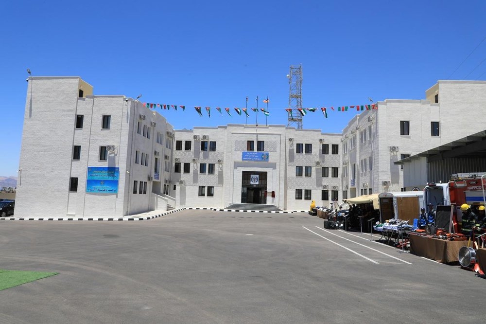 وزير الداخلية يفتتح مركز دفاع مدني العقبة المتخصص
