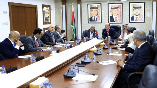 'الصحة النيابية': سلامة المياه والغذاء أولوية وطنية