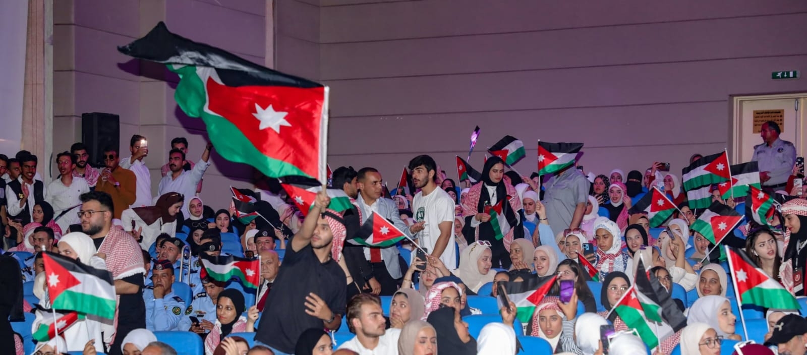 الجامعة الهاشمية تحتفي بعيد الاستقلال التاسع والسبعين بفعاليات زاخرة بالفنون والتراث والإبداع