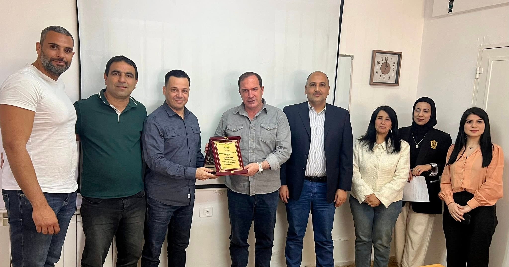 منظمة 'تطوع' تعقد اجتماع مجلس إدارتها برئاسة د. عبد الله كميل وتتخذ عدة قرارات هامه