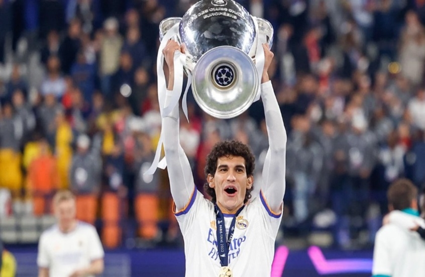 رسميا.. ريال مدريد يعلن رحيل فاييخو