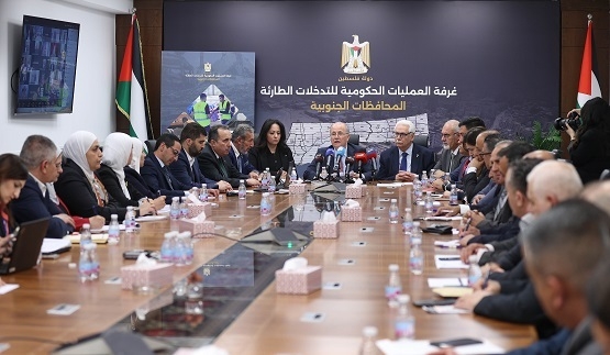 رئيس الوزراء الفلسطيني يعلن قطاع غزة منطقة مجاعة