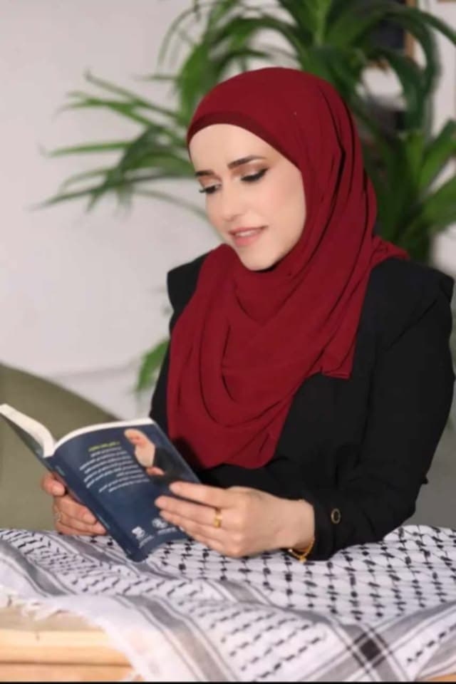 الأمل ليس ترفاً ، بل معركة ، كيف نحمل النور في زمن العتمة؟ بقلم: د. تهاني رفعت بشارات