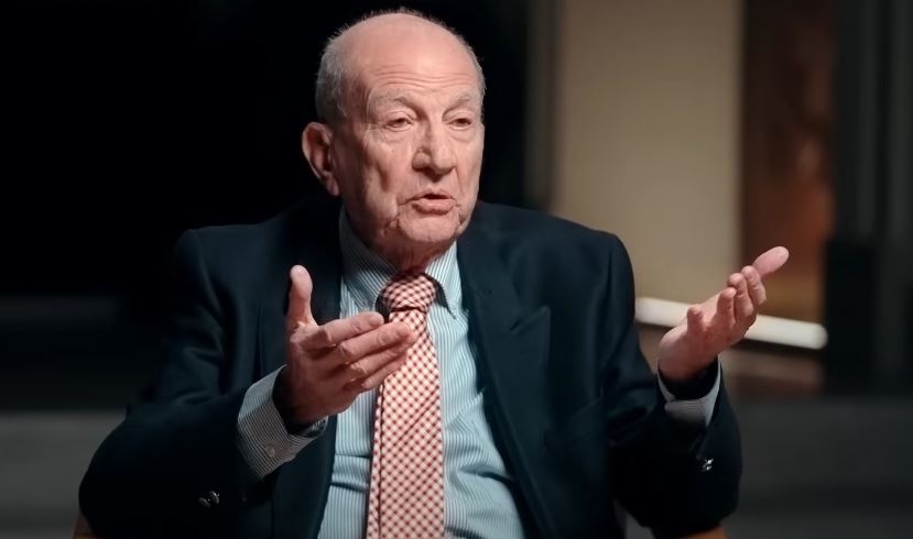 طلاب وتعليم	 / محمد أبو الغار في مقابلة مطولة مع بودكاست «الحل إيه»: سببان لضعف الإنفاق على البحث العلمي.. وهكذا ضاعت جامعة زويل