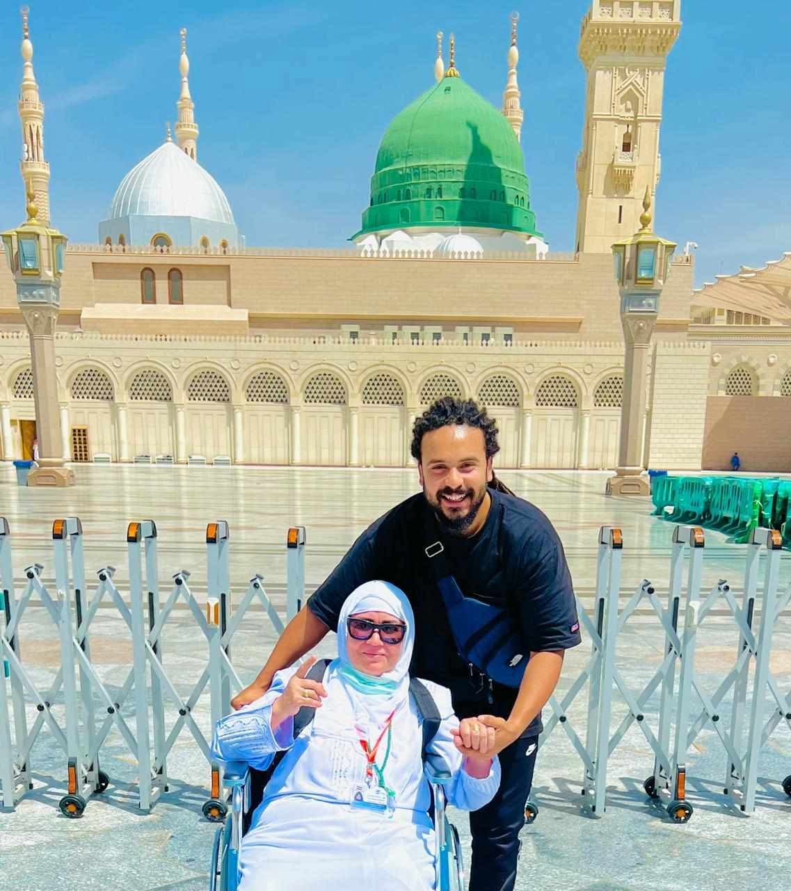 الصفحة الرئيسية / فيديو.. المطرب زجزاج غانم يطرح أغنية مولاتي بمناسبة عيد الأم