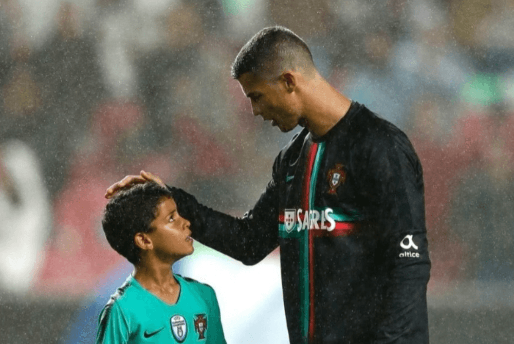 Cristiano Ronaldo's eldest son called up by Portugal Under-15s
