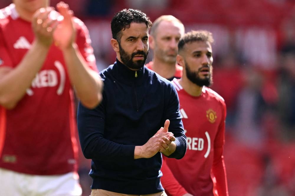 Manchester United fans in Malaysia to see full squad take on Asean all-stars