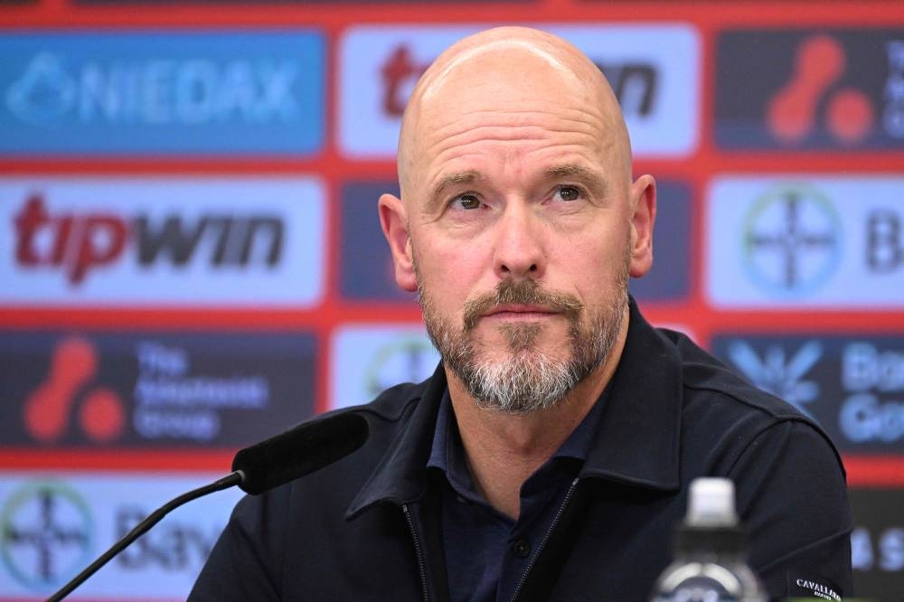 Ex-Man Utd coach Erik ten Hag takes over at Leverkusen