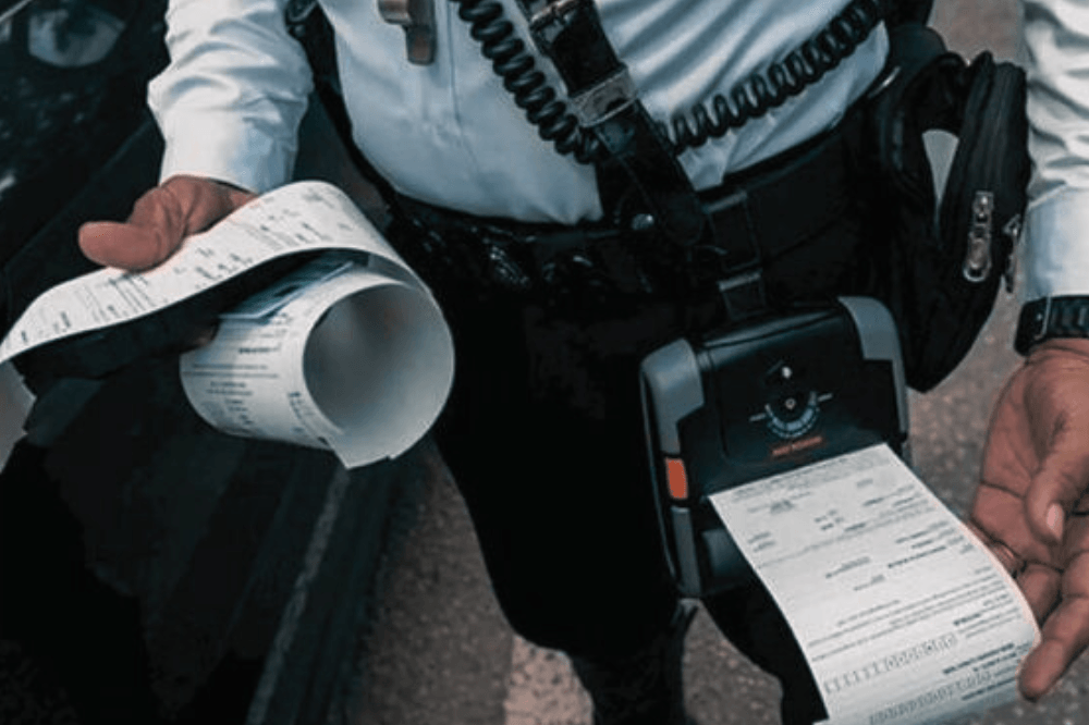 Weak and negligent enforcement let public transport drivers with unpaid summonses keep driving