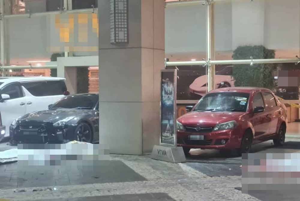 Two men fatally shot in front of mall in Cheras