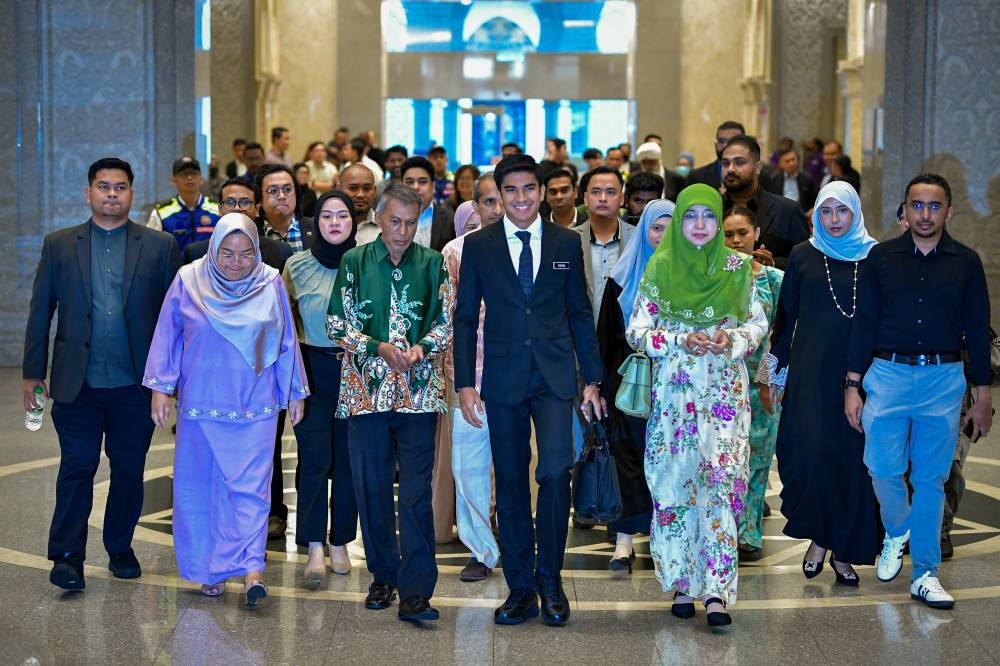 'So… when's the wedding?' – Syed Saddiq, Bella shut down rumours after former's appeal victory
