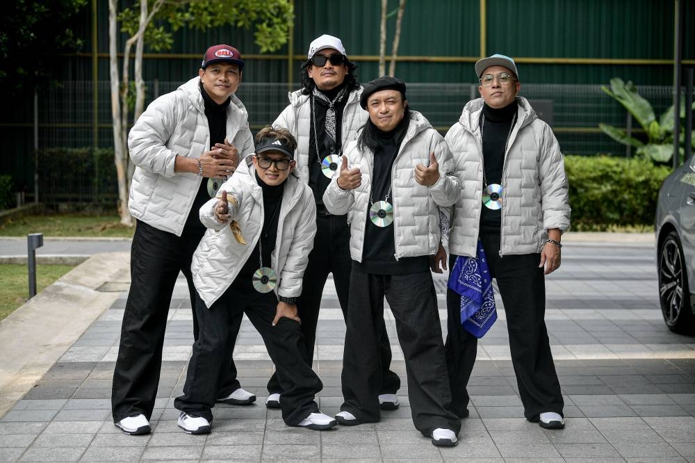 4U2C set for comeback concert after years away from stage