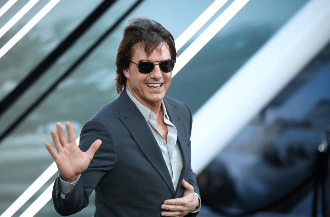 Tom Cruise to receive honorary Oscar in career first