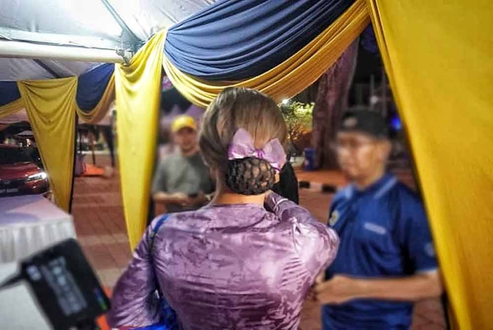 Male influencer dressed as woman detained by Jaim during TikTok live