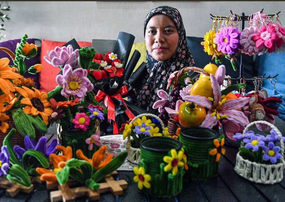 Seremban housewife turns velvet wire art into lucrative business