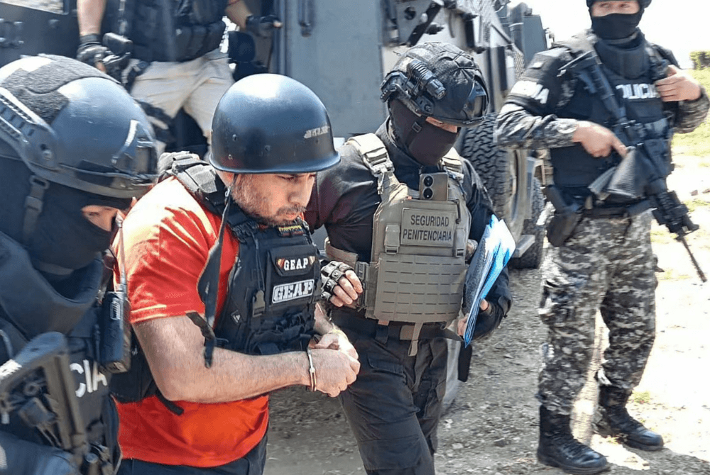 Ecuador's biggest drug lord 'Fito' extradited to US