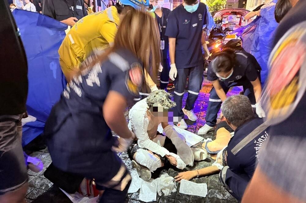 Two Malaysians injured after man sets them alight in Bangkok