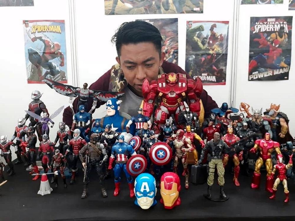 Teacher collects over 3,000 superhero figurines