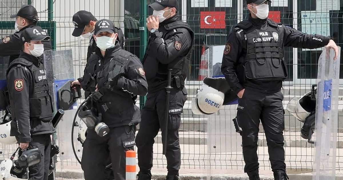 توقيف نحو 300 شخص بشبهة "الإرهاب" في تركيا