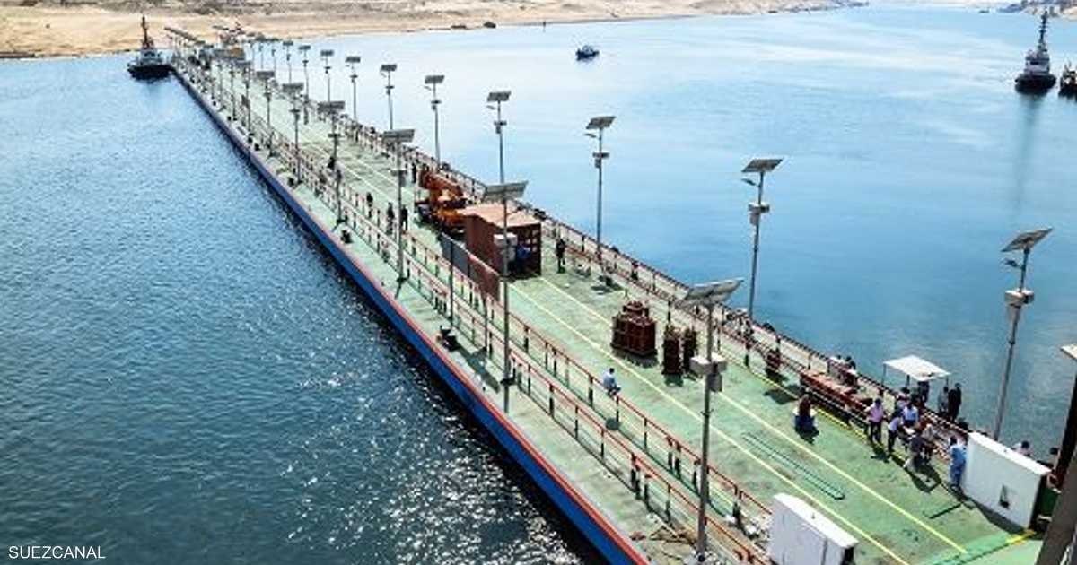 مصر تبدأ تشغيل مشروع ازدواج قناة السويس