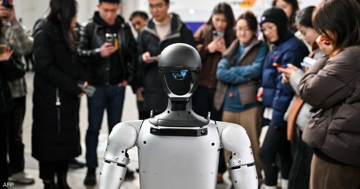 واشنطن وبكين تتنافسان على بناء روبوتات بخصائص بشرية