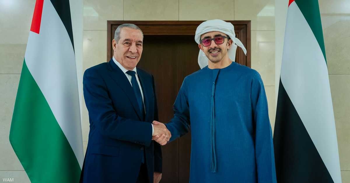 وزير الخارجية الإماراتي يستقبل نائب الرئيس الفلسطيني