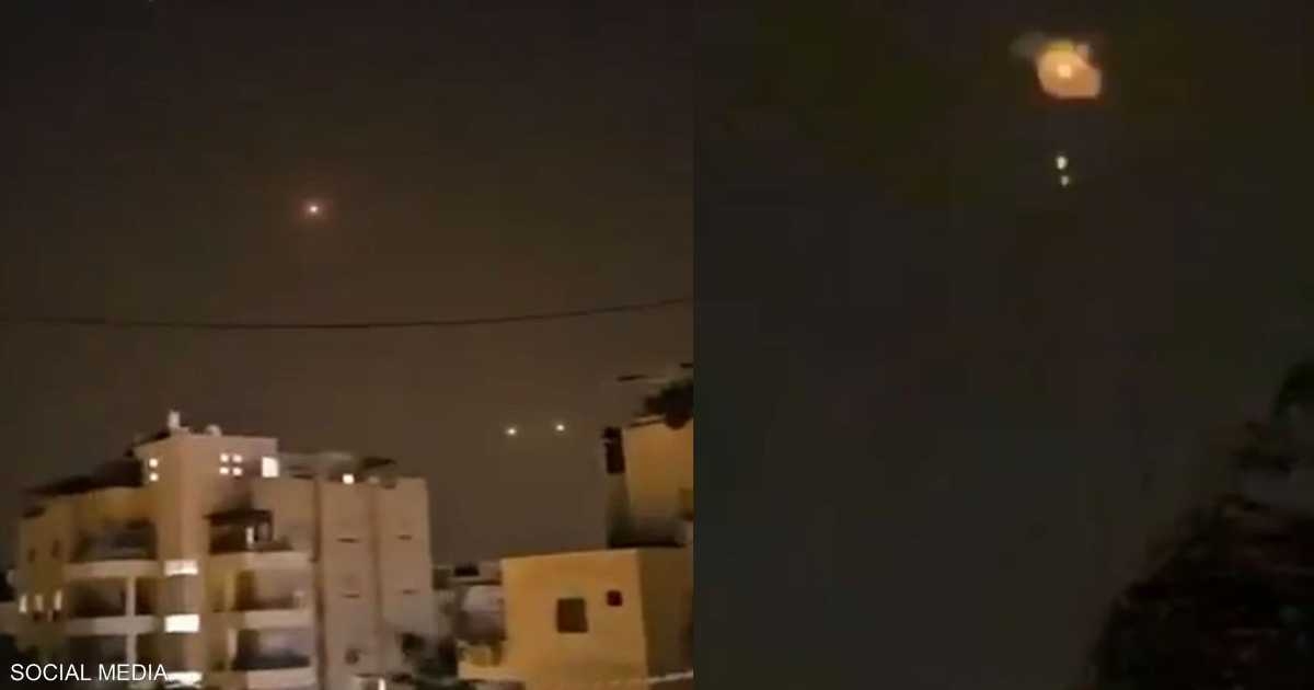 الحوثيون يعلنون استهداف مطار بن غوريون في إسرائيل بصاروخين