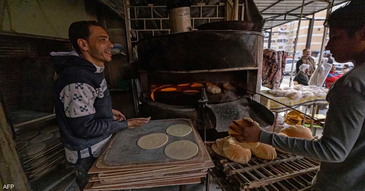 مصر.. مقترح برلماني لحظر إقامة المطاعم والمقاهي تحت العقارات