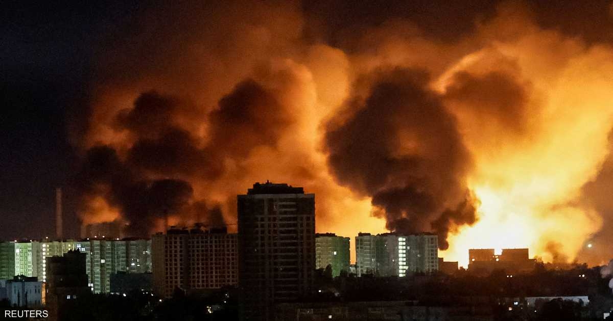 هجوم جديد بالمسيّرات على كييف وتحذير من ضربات صاروخية