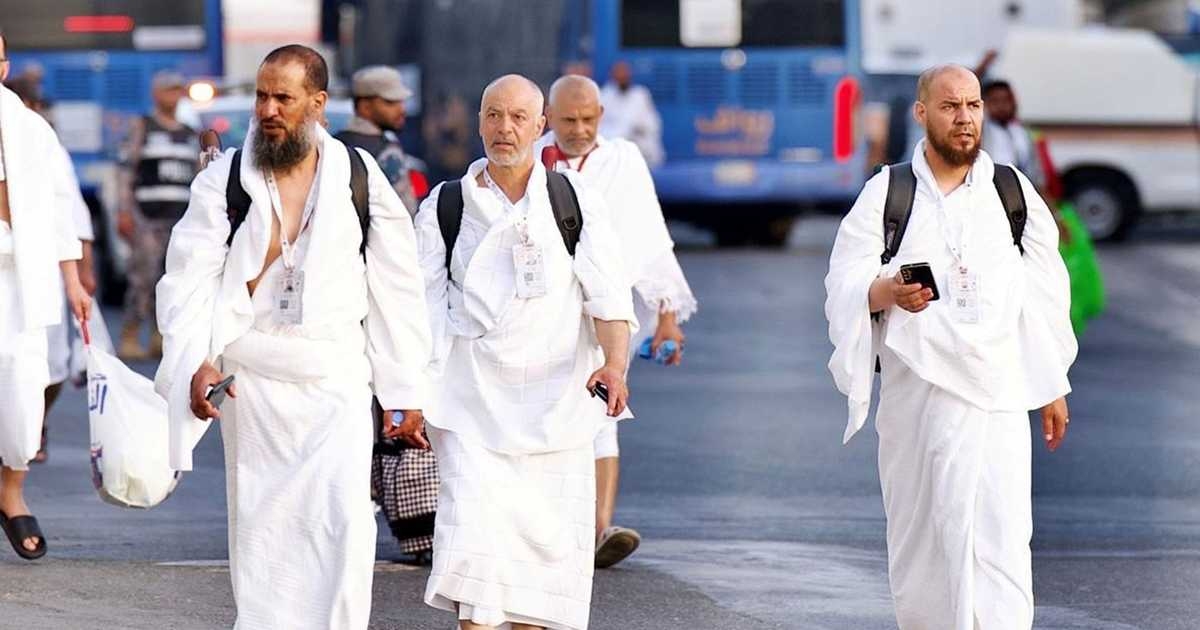 بدء تصعيد الحجاج إلى مشعر عرفات لأداء ركن الحج الأعظم