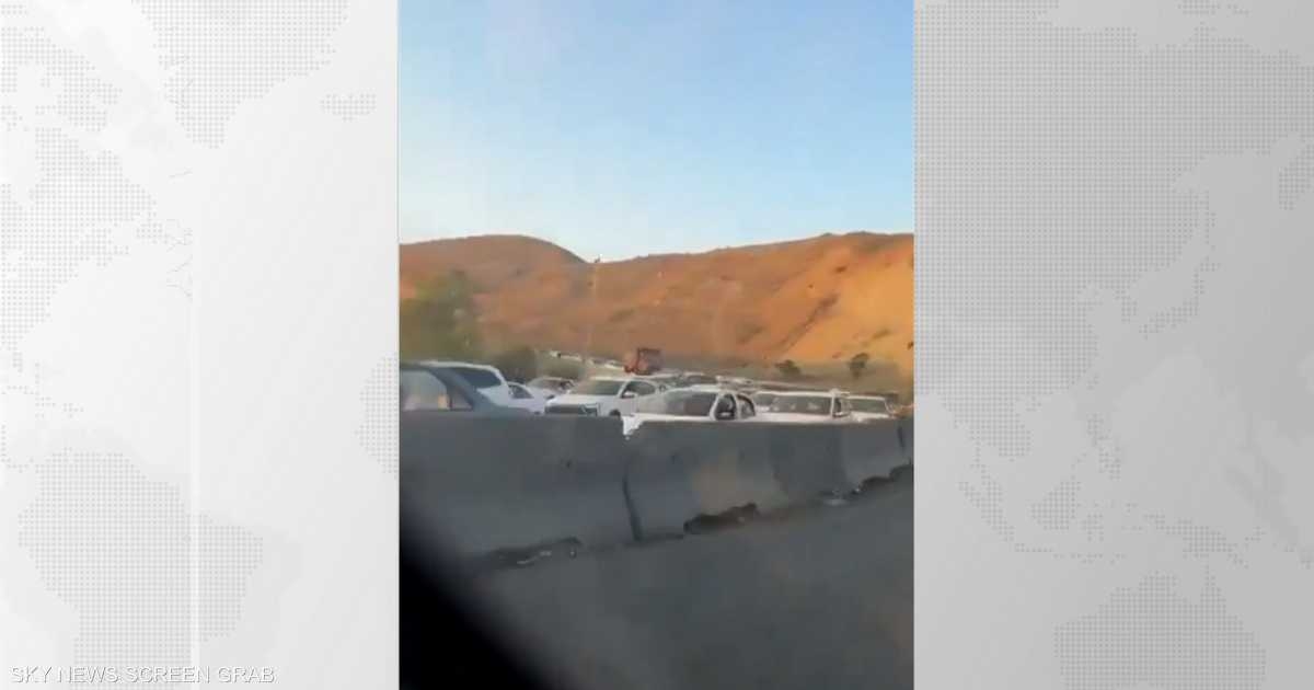 بالصور.. نزوح آلاف الإيرانيين من طهران بعد تصريحات ترامب